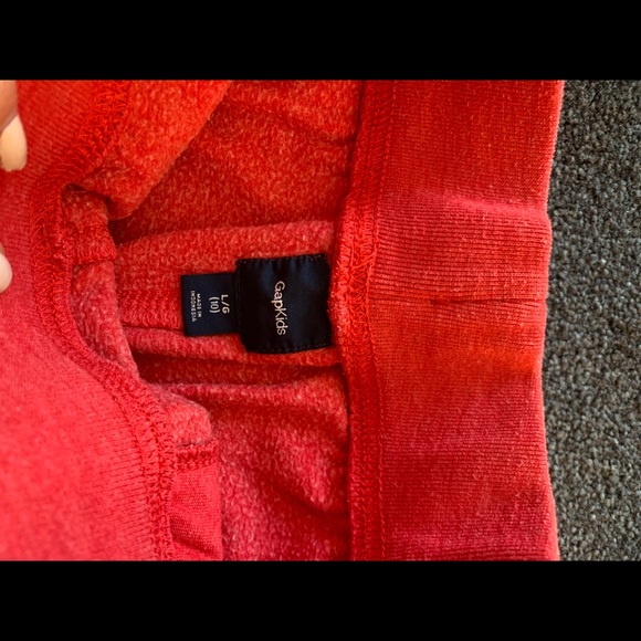 GAP shorts - Picture 2 of 3
